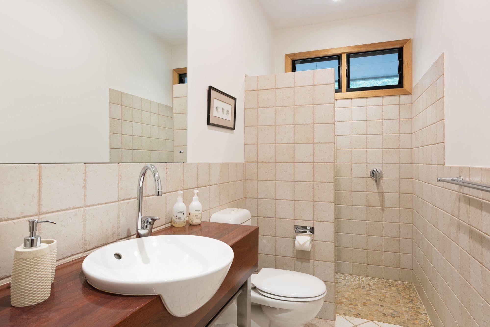 Cladich Pavilions Bed And Breakfast Aldgate Екстериор снимка